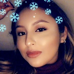 Meet your Posher, Yareli